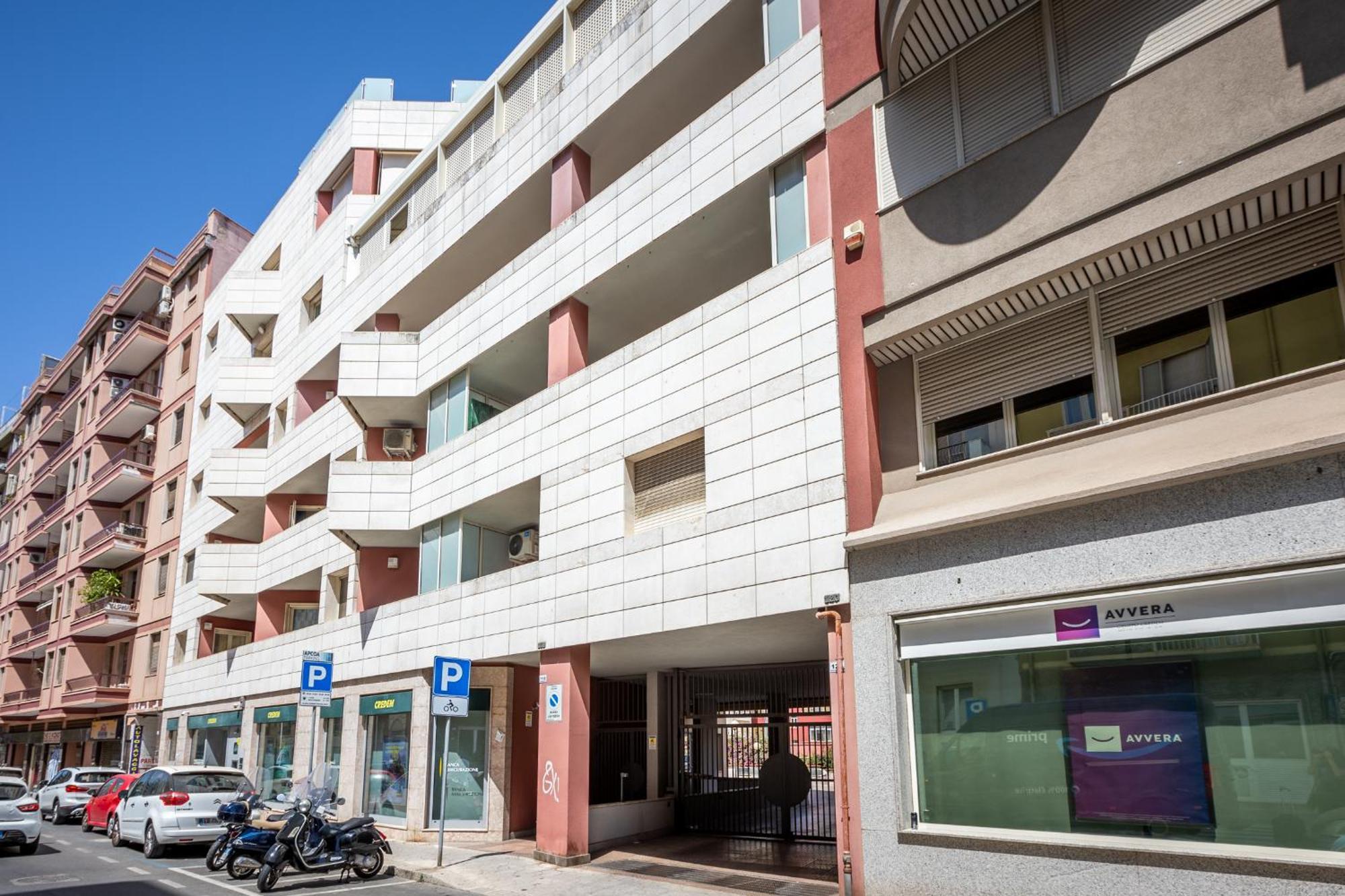 Fior Di Loto Central Cagliari Zewnętrze zdjęcie